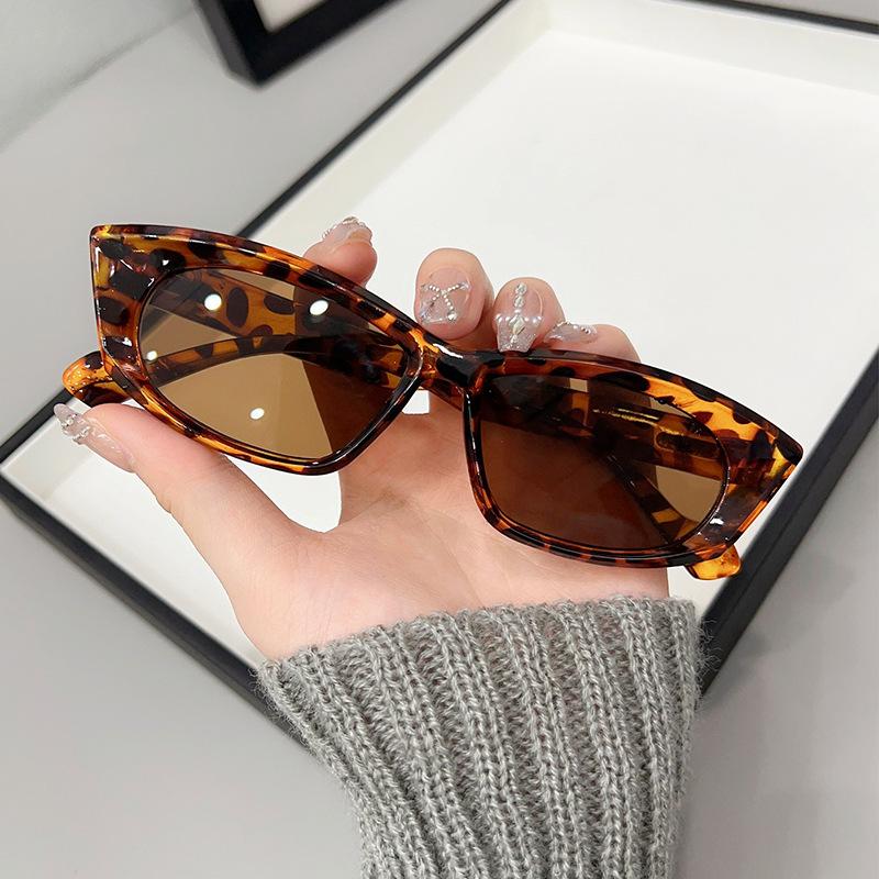 

JYL TS Beach Sunglasses Women UV Protection High-end Style 2355 A-8961