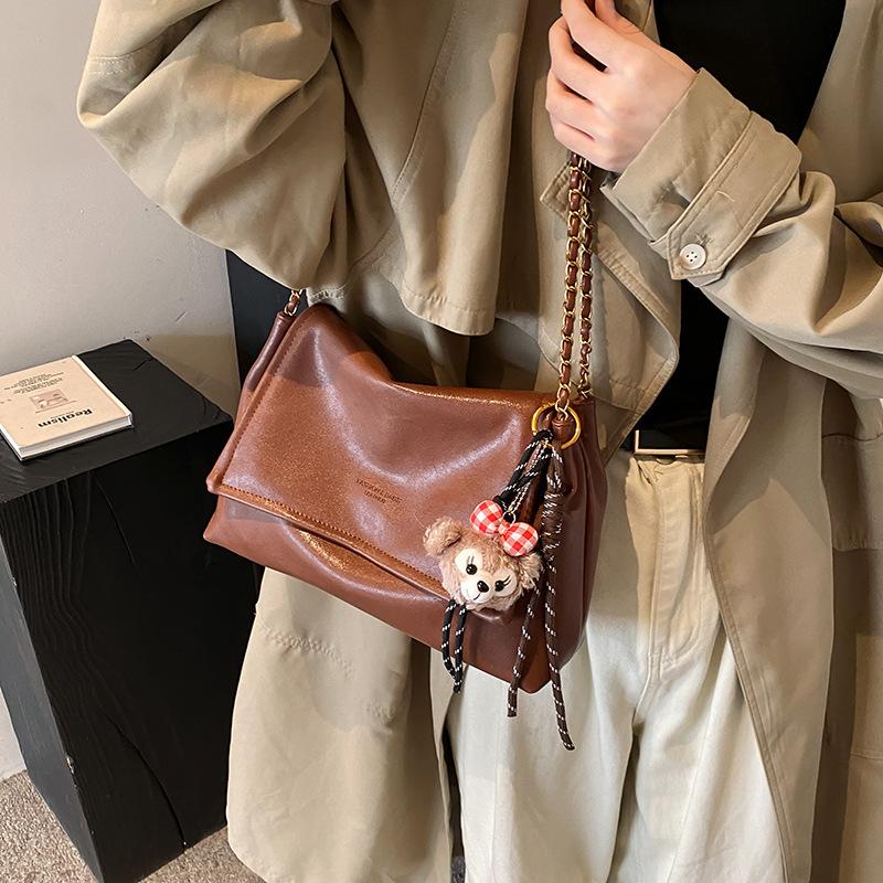Autumn and Winter Retro Large-capacity Bag Women's 2025 New Versatile Soft Leather Tote Bag Premium Chain Shoulder Messenger Bag