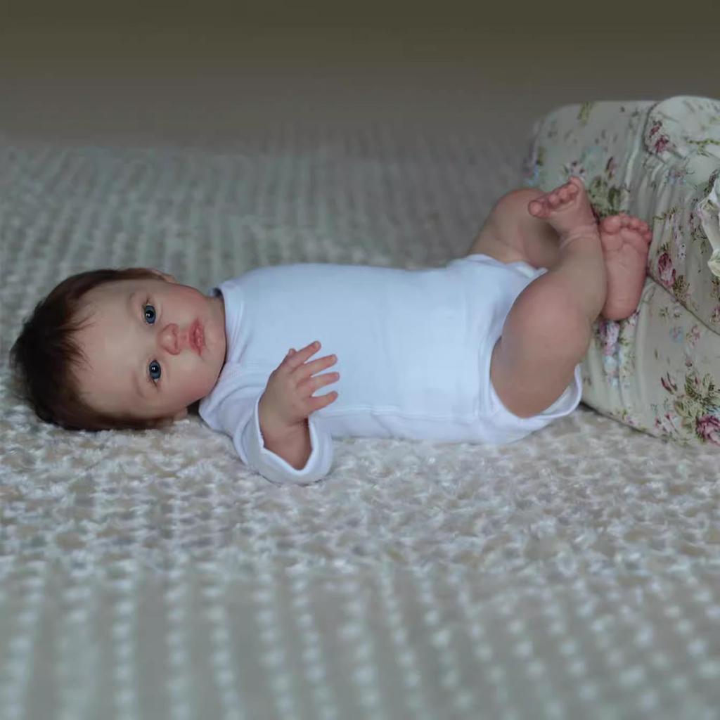45CM Washable Lifelike Soft Hand-painted Simulation Baby Reborn Doll Children Accompany Play Doll