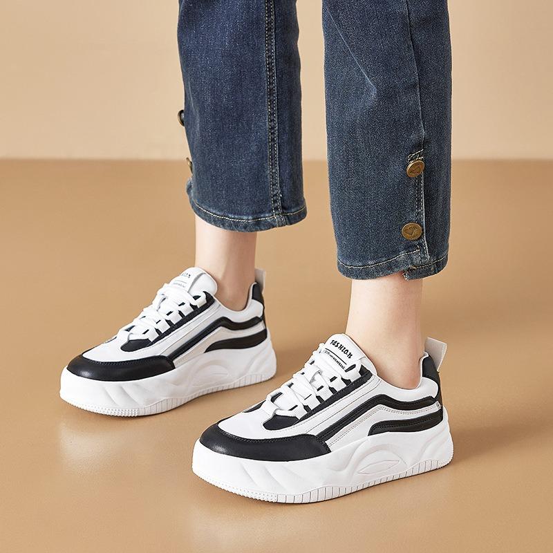Autumn leather little white shoes women's lace-up sports shoes women's color matching casual student shoes women's thick baseplate shoes