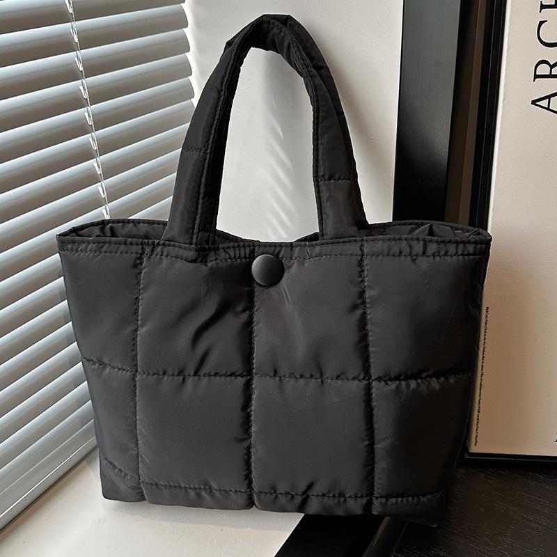 High-end Tote Bag for Women New Fashion Diamond Bag for Women Large Capacity Commuting One-shoulder Handbag for Women