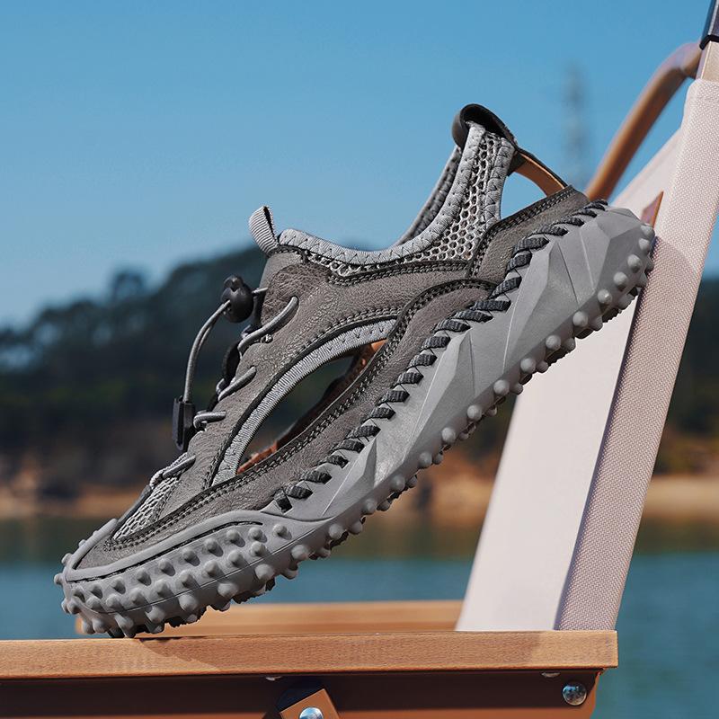 Outdoor casual versatile men's shoes summer breathable thin hollow lazy shoes handmade men's casual shoes mesh shoes