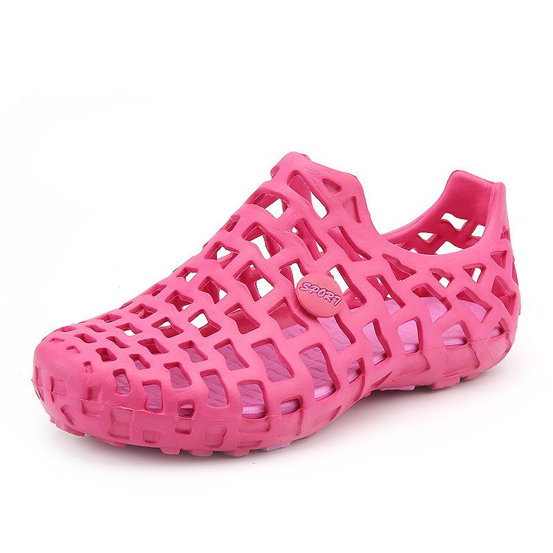 2024 Summer Foreign Trade Explosion Hot Sale Couple Hole Shoes Hollow Breathable Men's Sandals Beach Foot Shoes Women's