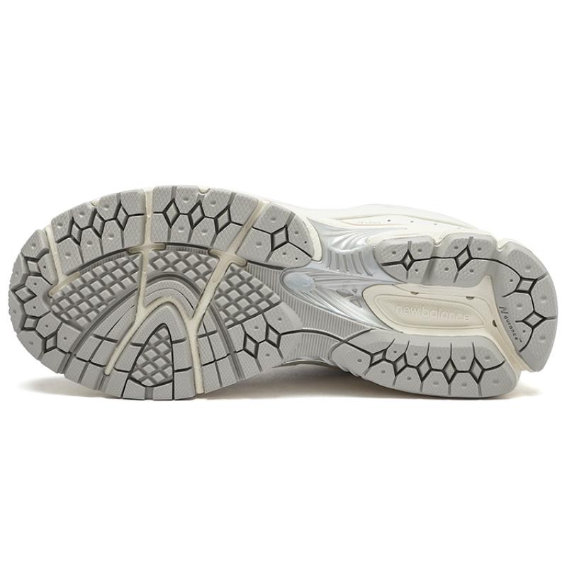 New Balance 2002R 'White Sea Salt' Sneakers M2002RWP