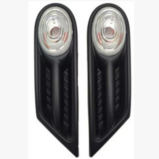 

BMW Front Turn Signal - Compatibility: 63137260201, 63137260202 Right