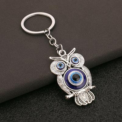 Environmentally Friendly Alloy Blue Eyed Owl Retro Accessory Pendant Keychain