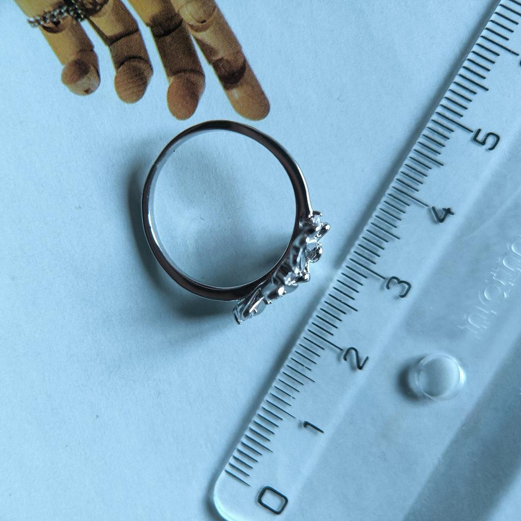 Silver Ring with Cubic Zirkonia, Product Weight 2.56 G (2208020)