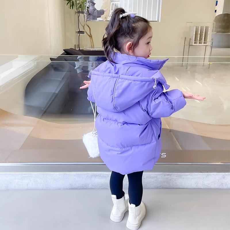 Girls' 2025 Winter Down Coat: Velvet Lined, Thick, Fashionable Outerwear for Toddlers and Kids.