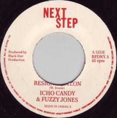 

7-дюймовая пластинка ICHO CANDY & FUZZY JONES - Resign Babylon RFDNX3 Next Step 1992 Ямайка Регги, Ска и Даб Б/У