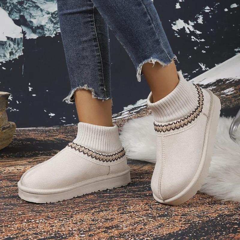 Warm Knitted Snow Boots Women's round Toe Cotton Boot Thick Bottom Platform Rubber Sole Winter Fashion Korean Style Booties