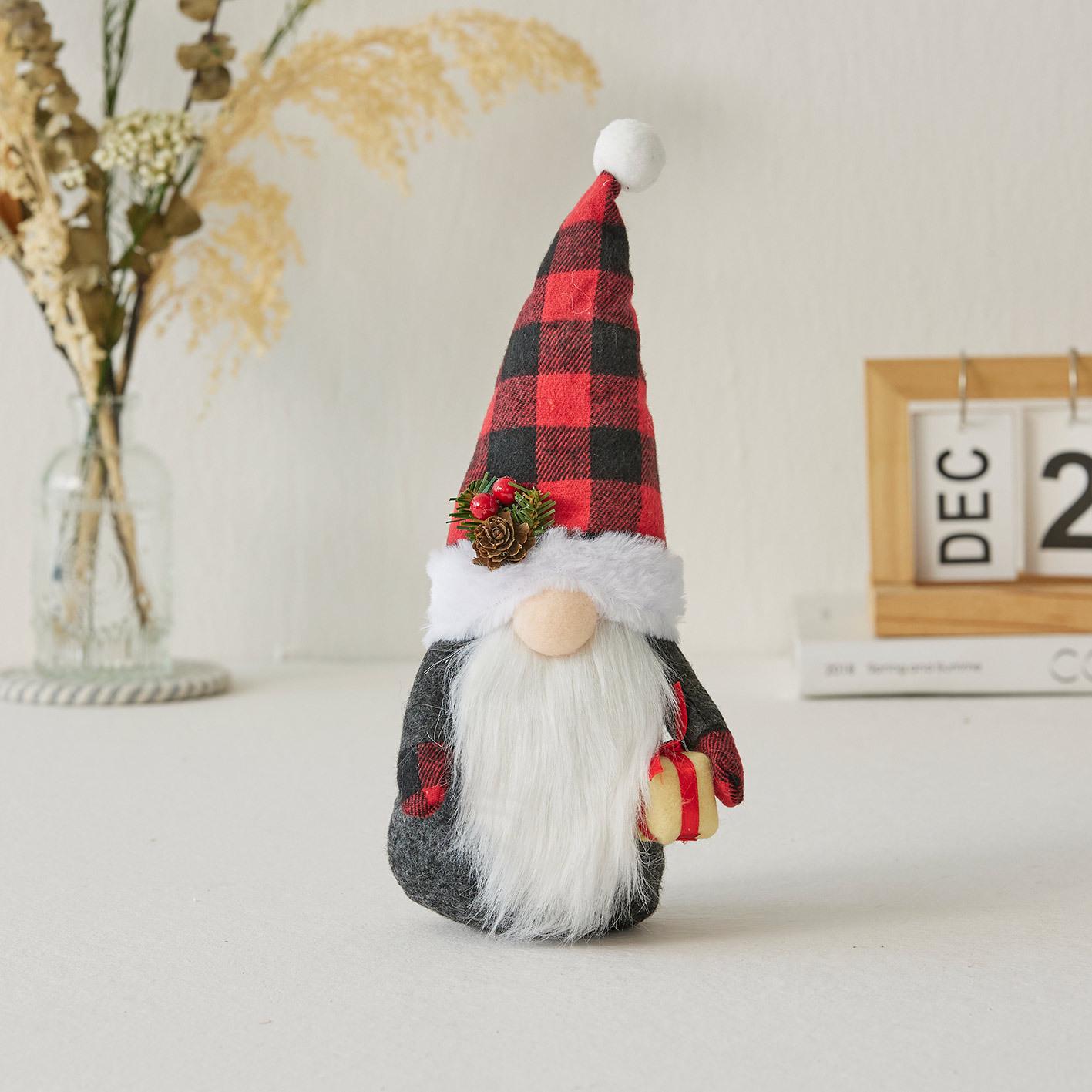 Festive Gnome & Reindeer Style Faceless Mini Dolls - Christmas Ornaments: Snowman & Rudolph Collection