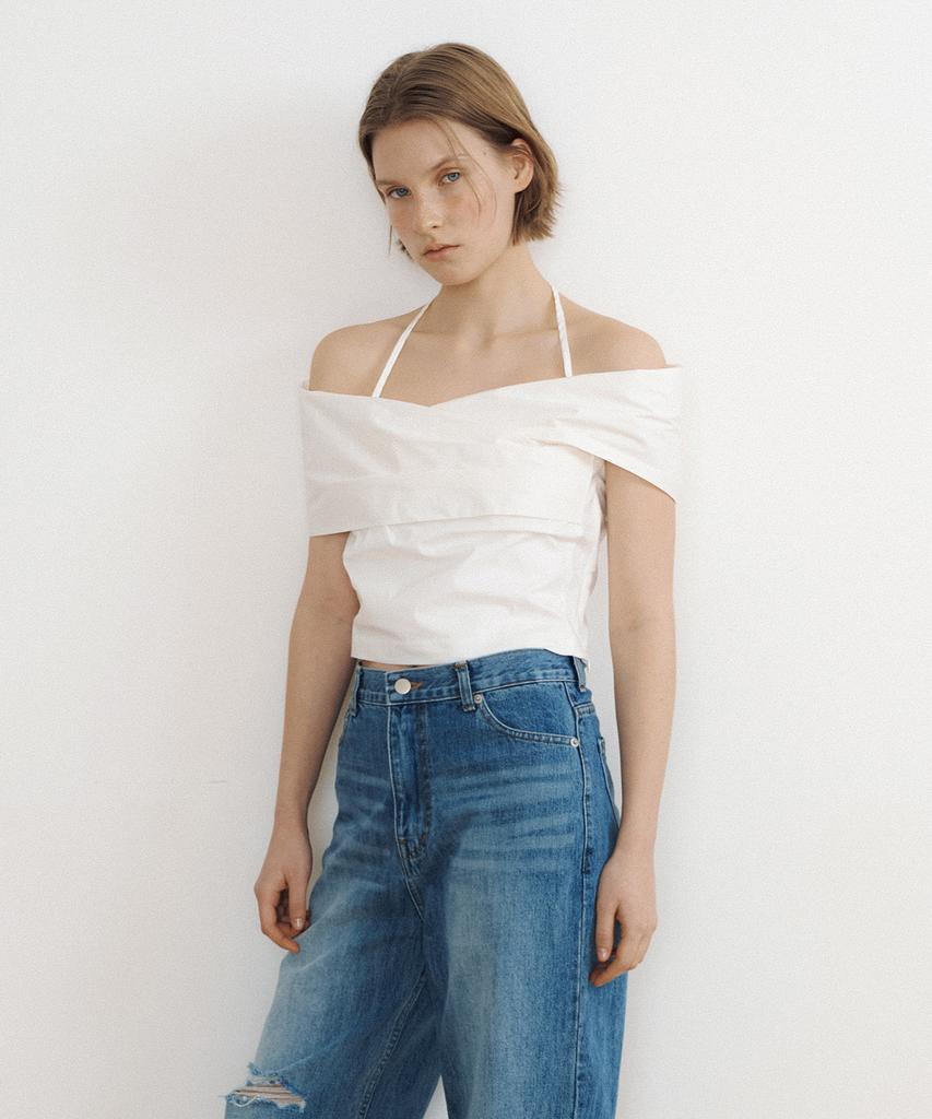 LUCIR ZU Fitted Drape Off-Shoulder Halter Blouse (Ivory)