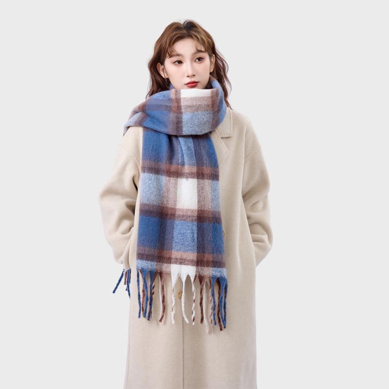 Korean-Style Thick Mohair Braid Plaid Tassel Snood Scarf for Couples and Students