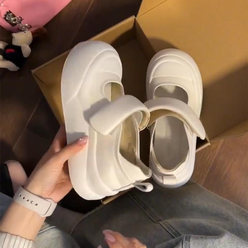 Mary Jane platform white shoes women's 2025 summer new Velcro shallow mouth big head versatile casual sports shoes