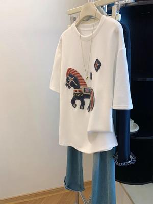 Bluzki – T-shirty i koszulki