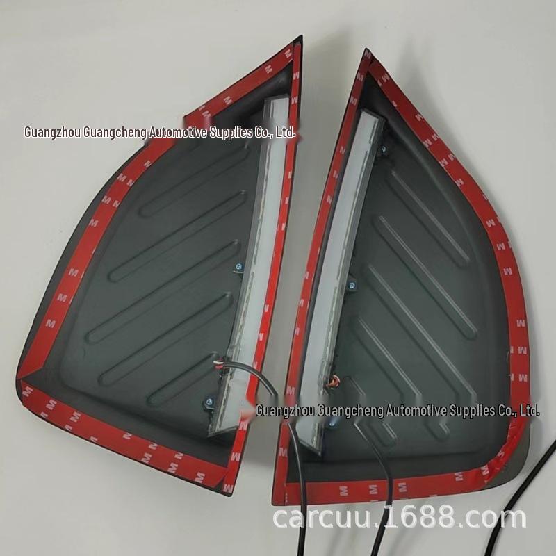 Kia Sonet 2021-2023 Säule und Heckleuchten