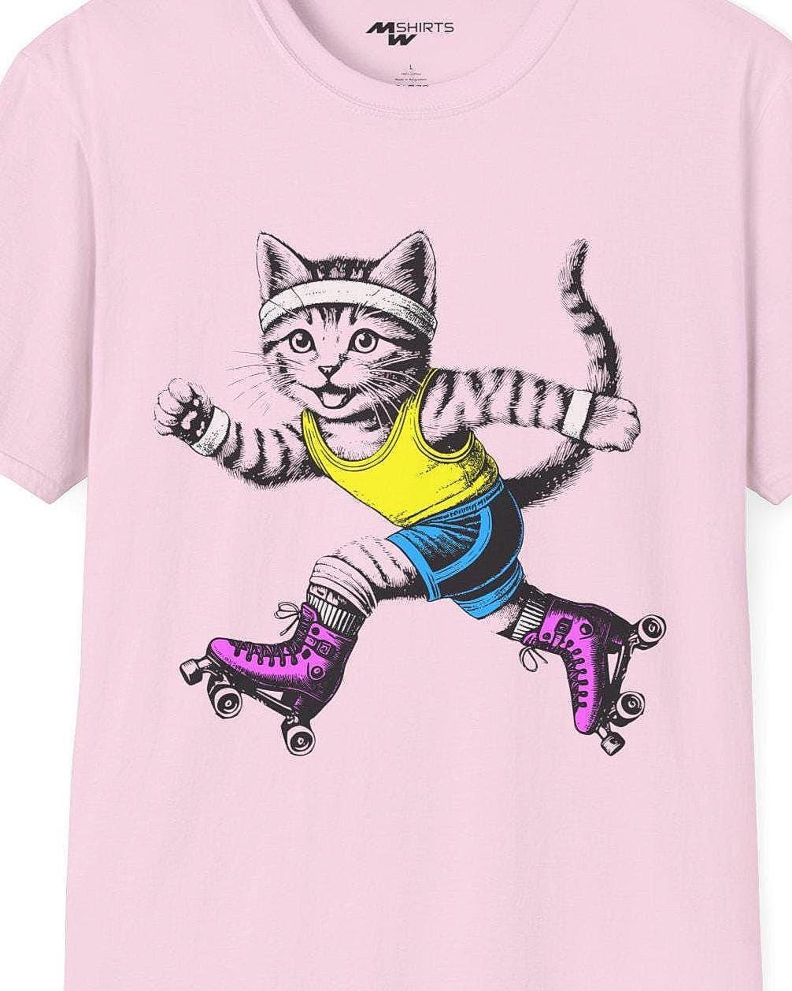 Roller skating Cat T-Shirt: Retro Design Gift M