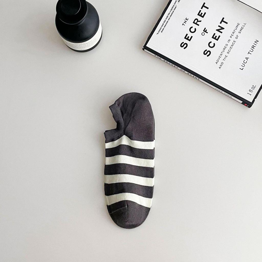 Men's Striped Cotton Boat Socks: Non-Slip, Sweat-Absorbent, Deodorant, and Thin for Spring To Autumn.