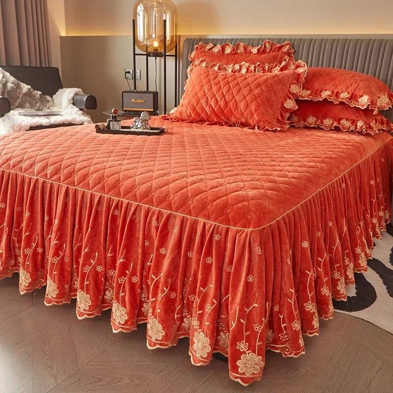 Copriletto trapuntato a fiori ricamato in velluto spesso gonna da letto di lusso morbido con 2 federe per cuscini Queen King Dropshipping