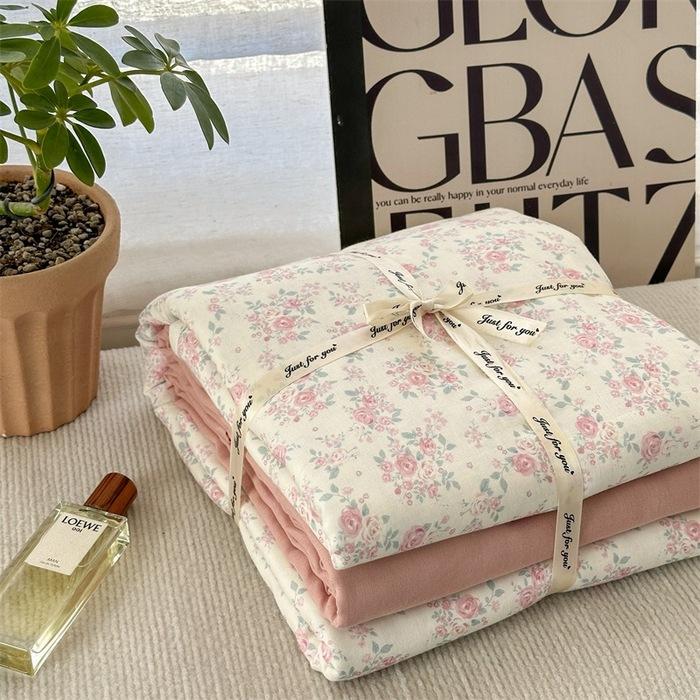 

Хлопковый двухслойный набор из 4 предметов, Чистый хлопок, Аэробная печать, Студенческое общежитие, Простыня, Набор одеял из 3 предметов 2*2.3 single quilt