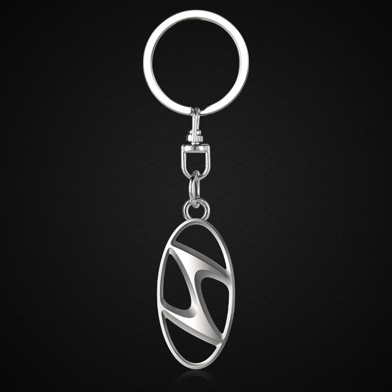 1Pcs 3D Metal Car Badge Keychain Zinc Alloy Keyrings Auto Accessories For Hyundai Accent AMICA Aslan Azera DYNASTY Elantra Equus Galloper