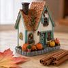 Kürbishaus Miniatur, Harz Herbsternte Dekoration mit handgeschnitzter Kacheltextur und Kürbisdetails, Retro Britisches Holzhaus für Halloween