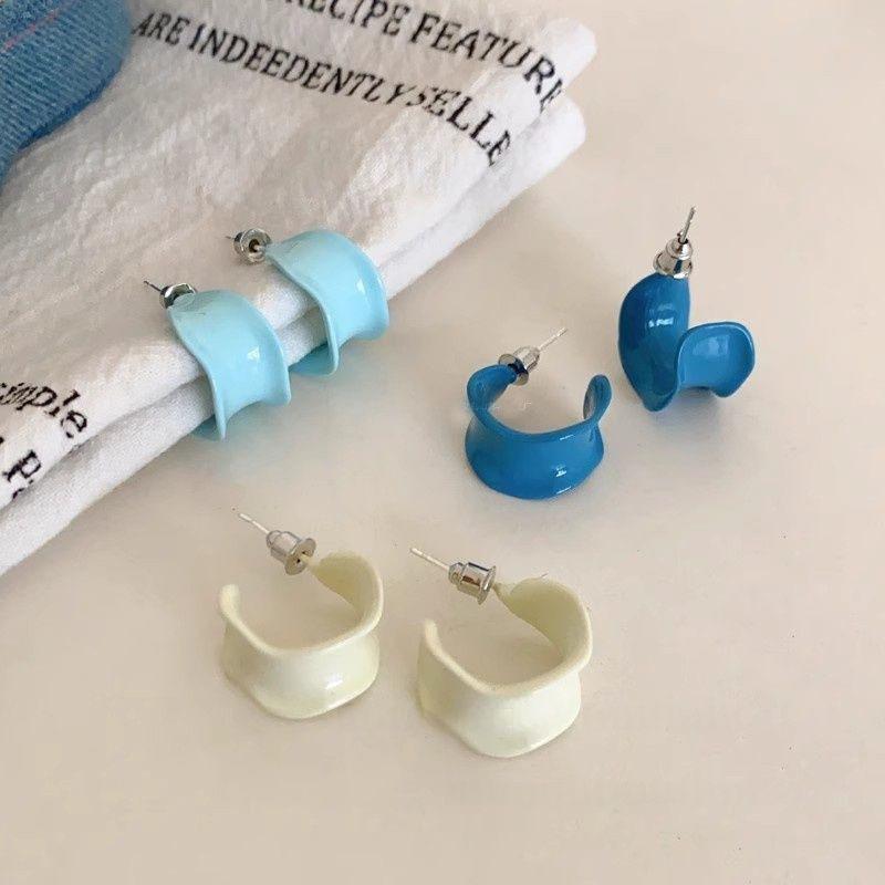 Stylish and Simple Oil-dripping C-shaped Earrings, High-end Versatile Design Earrings, Niche Light Luxury Temperament Earrings, Women
