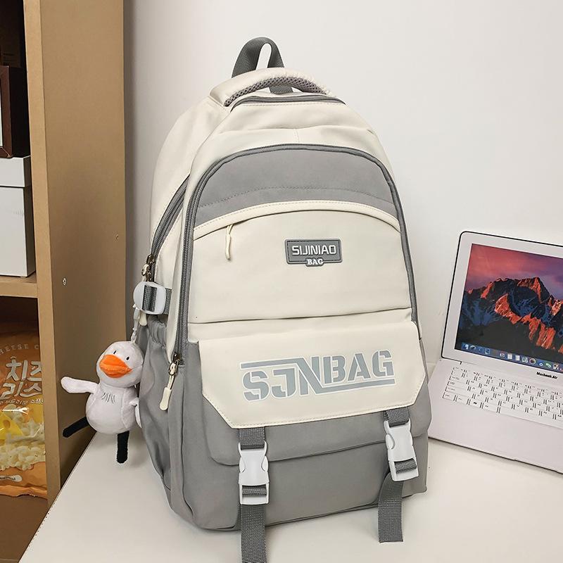 College Students  High School Students Girls Boys  Backpacks  Junior High School Students  Elementary School Students  Backpacks