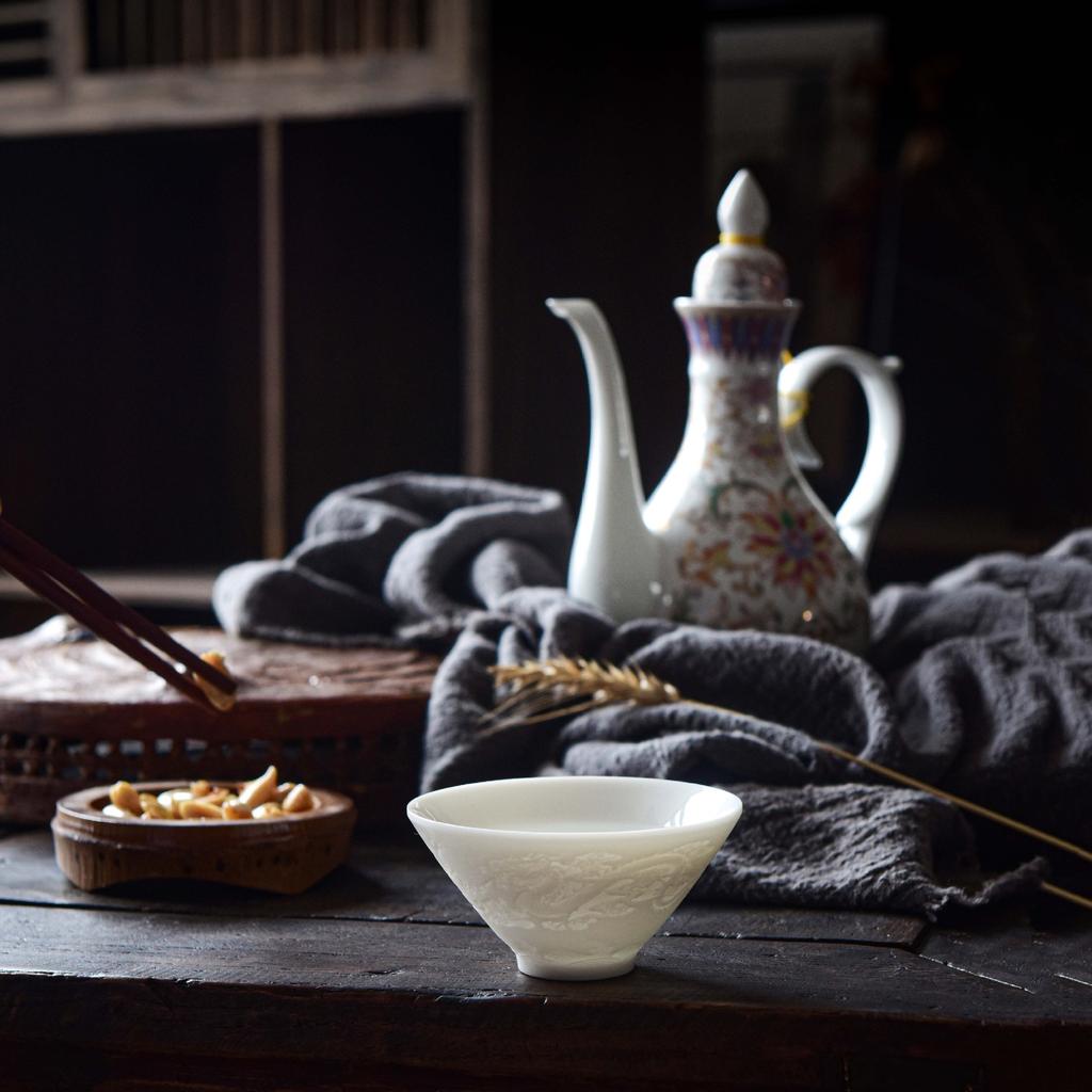 Sheep Fat Jade White Porcelain Tea Cup Individual Owner Cup Sunken Carved Bamboo Hat Cup 100ML Kung Fu Tea Bowl