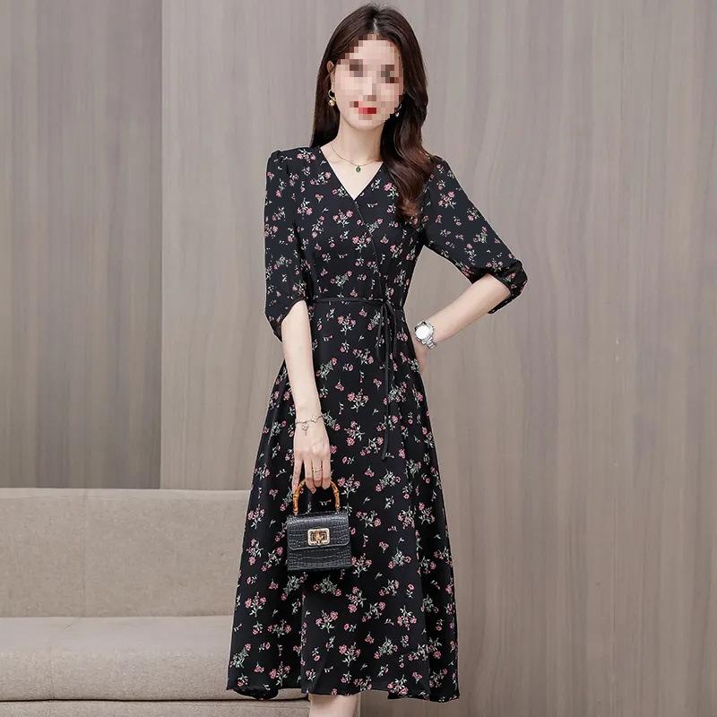 Fashion age-reducing new strap-up bubble sleeves floral V-neck dress women's summer temperament Muse fan waist A-shaped long dress