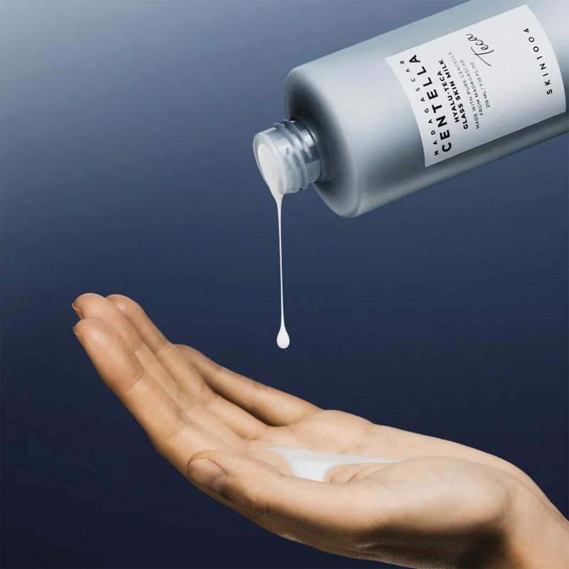[SKIN1004] Madagascar Centella Hyalu-Teca Glass Skin Milk 210ml