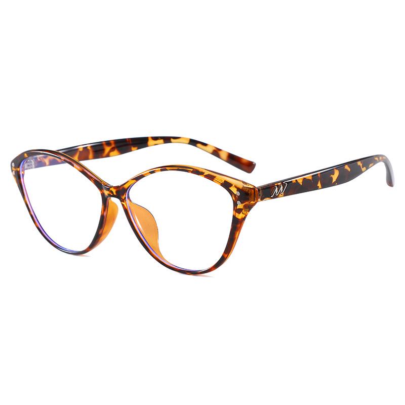 TR Ultralight 2025 Cat-Eye Glasses: Fashionable Women's Eyewear with Anti-Blue Light, Myopia-Friendly, Ideal for Bare Face.