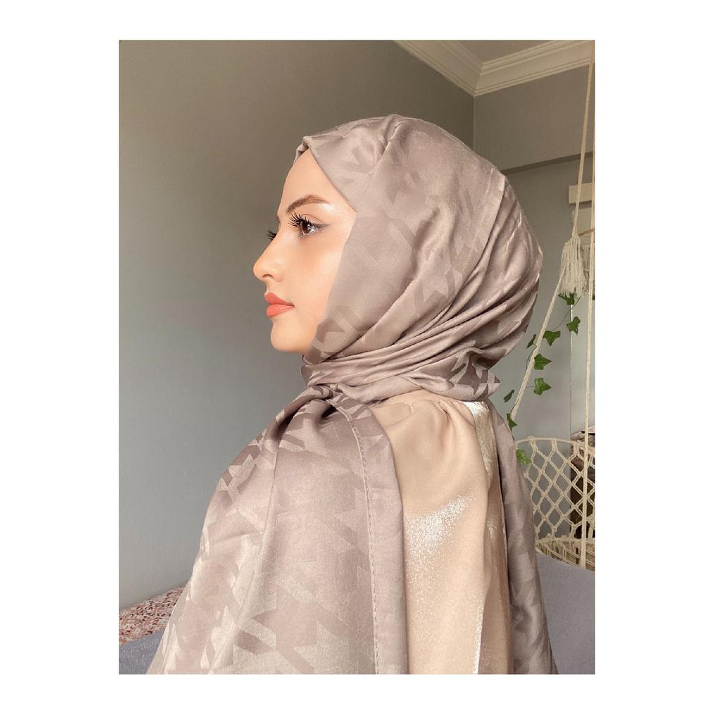 Houndsfoot Patterned Silky Jacquard Shawl