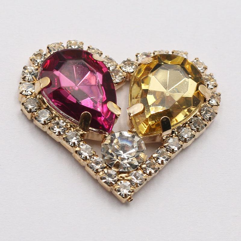 LKERAN 10pcs26 * 28MM Love Rhinestone Acrylic Button DIY Clothing Decoration Wedding Dress Handmade Decoration Accessories