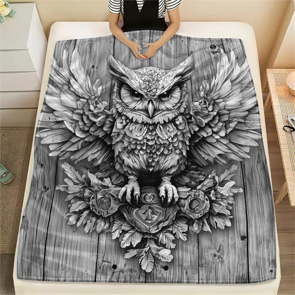 

Vintage Line Art Owls Print Flannel Blanket, High quality Comfortable for All Seasons, Home Decor, Warmth and Comfort 80cm x 120cm