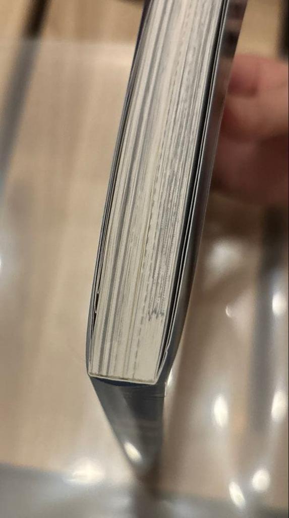 [USED] Fan Book