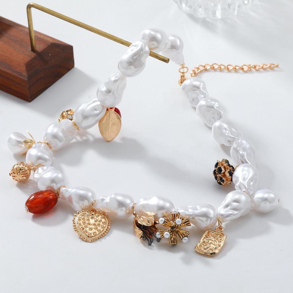 Trendy Pearl Multi-Element Pendant Necklace
