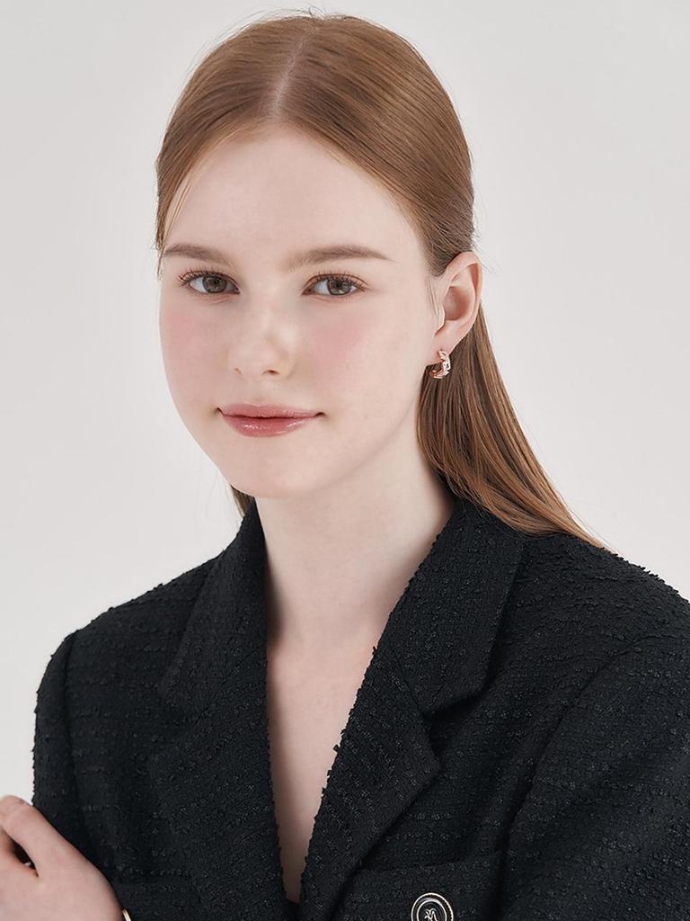 [ELLE Jewelry] 14K GF Square Carved Two-Pin Earrings ELGPEE543