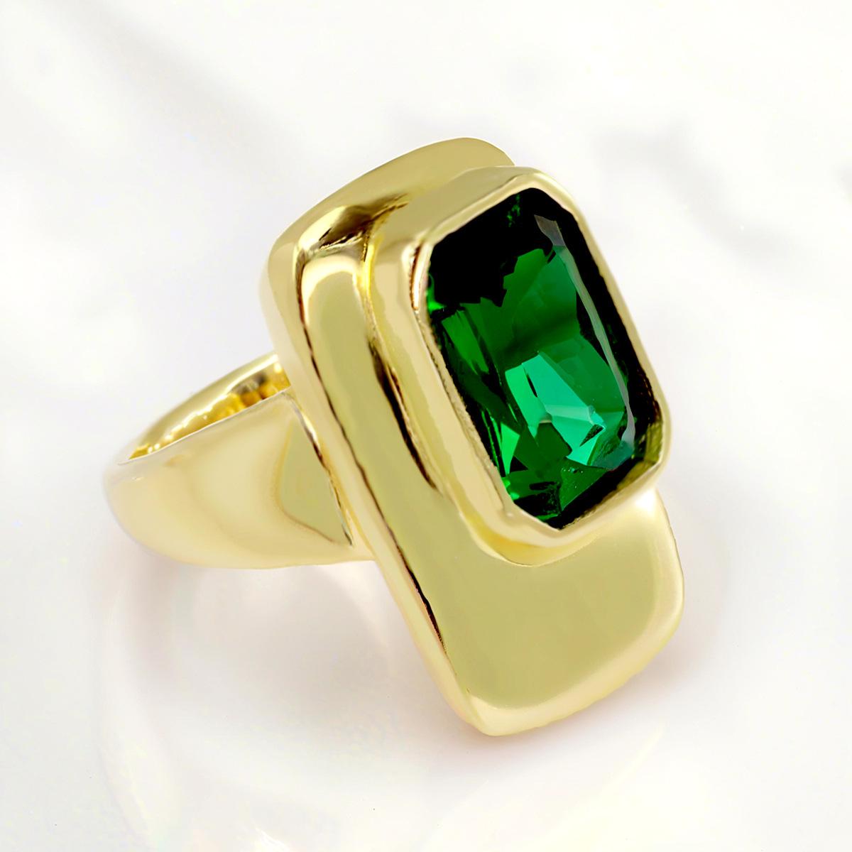 UNOde50 Retro Design 2025 Emerald Ring for Women - Crystal Rectangular European & American Style Size 6