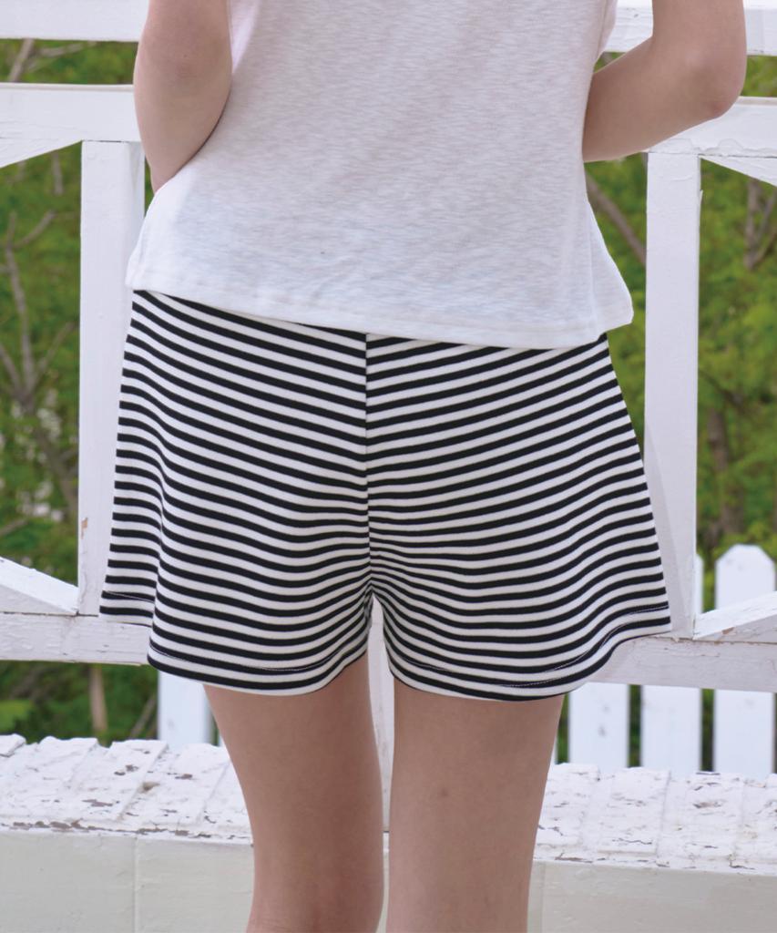 THE GREEN LAB Striped Shorts [White]