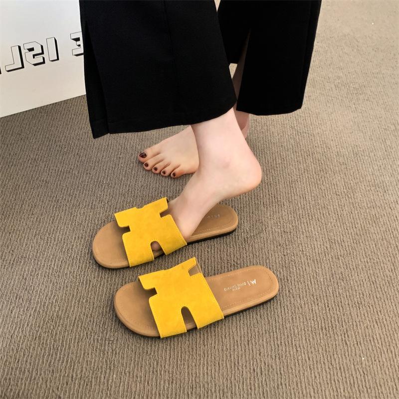 

Повседневные крутые шлепанцы с открытым носком, новая ретро-обувь 2025, на плоской подошве, летняя уличная одежда, модные универсальные женские 40 жёлтый