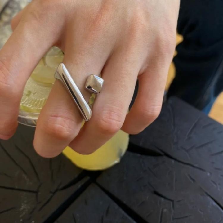 Fashionable Adjustable Rings Opening Jewelry Wide Finger Rings Alloy Texture Metal Versatile Accessory for Any Occasion