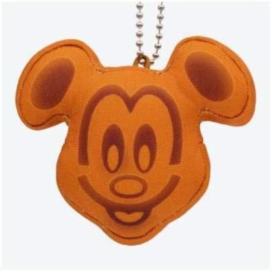Disney Park Food Plush Badge Tokyo Resort Exclusive Mickey Waffle Plate Set of 2 &