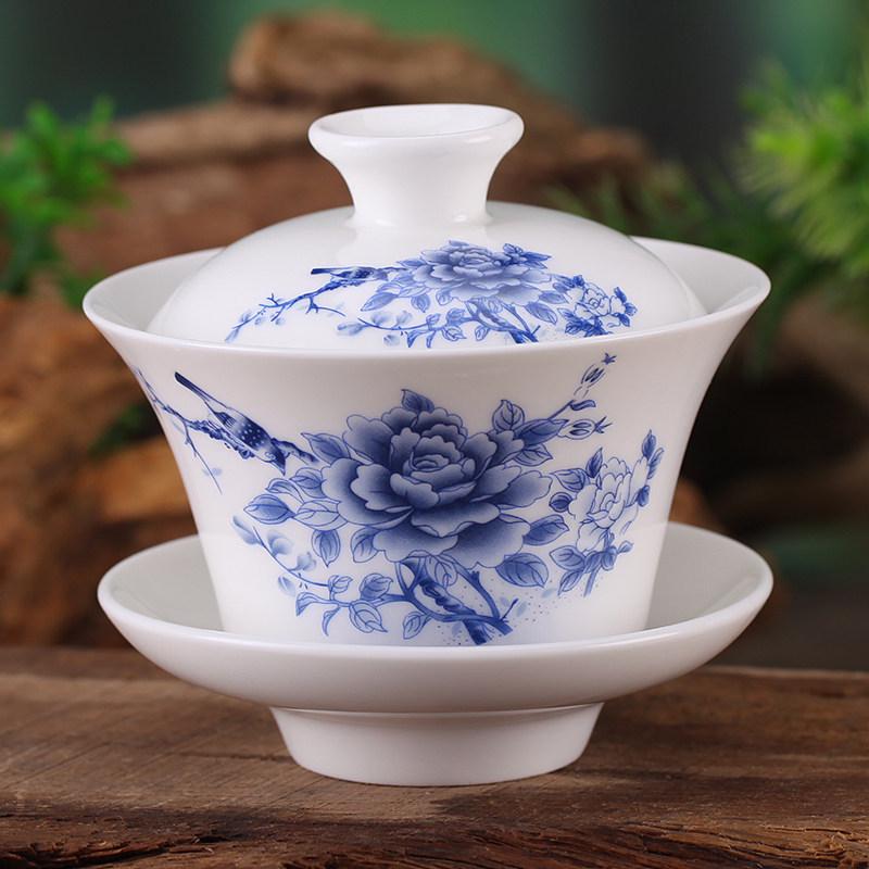 Gaiwan Teacup Set: Blue and White Ceramic with Lid, 120ml Capacity