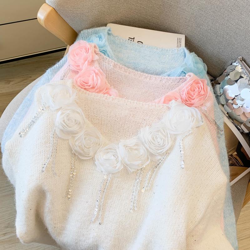2026 Spring/Autumn Women's V-neck 3D Floral Rhinestone Pullover - Versatile Loose-Fit Long-Sleeve Top