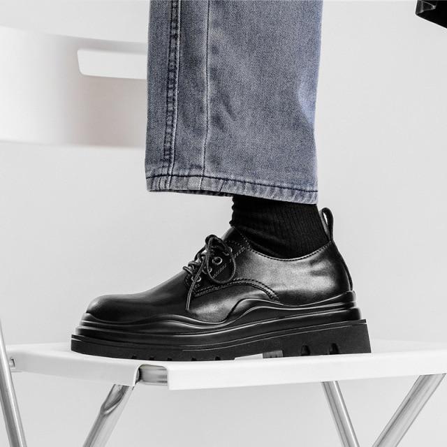 

Трендовые модные мужские повседневные кожаные туфли, роскошные дизайнерские кроссовки на платформе для мужчин, туфли броги дерби, брендовые мужские туфли Martin черного цвета 44 чёрный