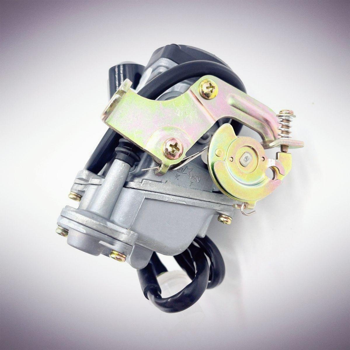 

Motorcycle Carburetor for Lady 50, Lady 100, Handsome 100, FIY100, Piaggio FLY50 (Silver)