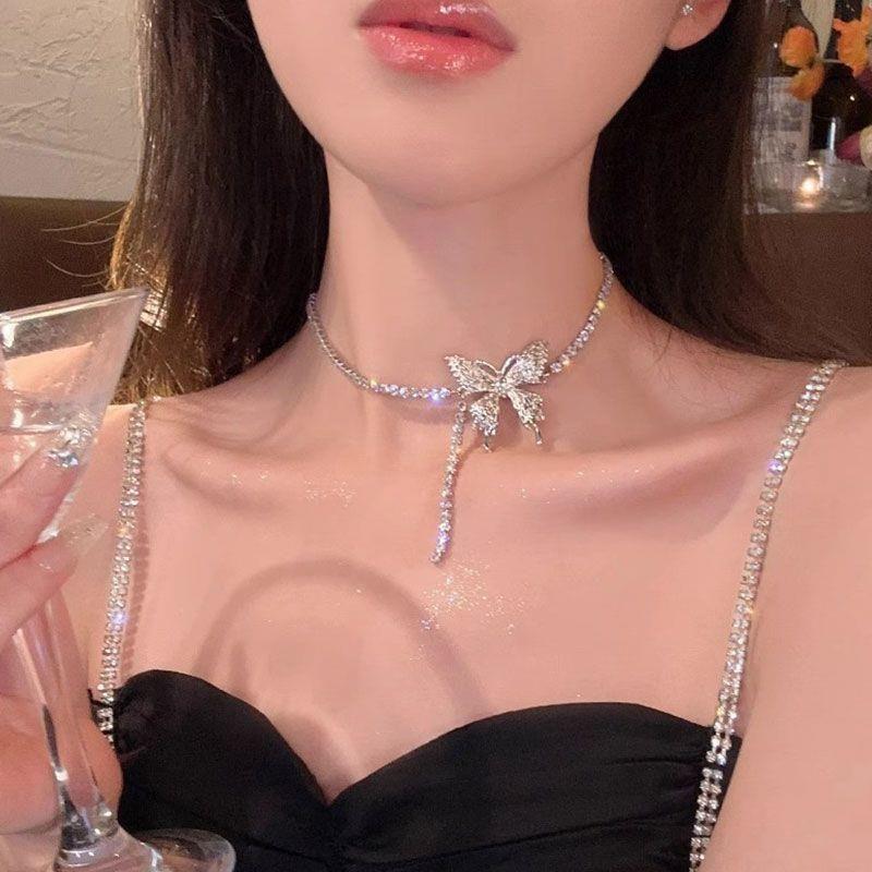 Flash Diamond Butterfly Necklace Women's Light Luxury Niche Design Trendy High-end Collarbone Chain Neck Chain