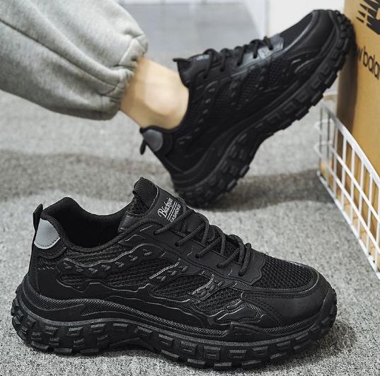 

Весенняя новая мужская обувь дышащая сетчатая спортивная обувь мужская модная универсальная на толстой подошве, противоскользящие повседневные кроссовки обувь D559 40 чёрный