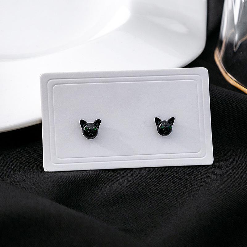 Boucles d'oreilles puces chat mignonnes et petites, Boucles d'oreilles simples quotidiennes douces et cool avec diamants et Boucles d'oreilles au design de niche